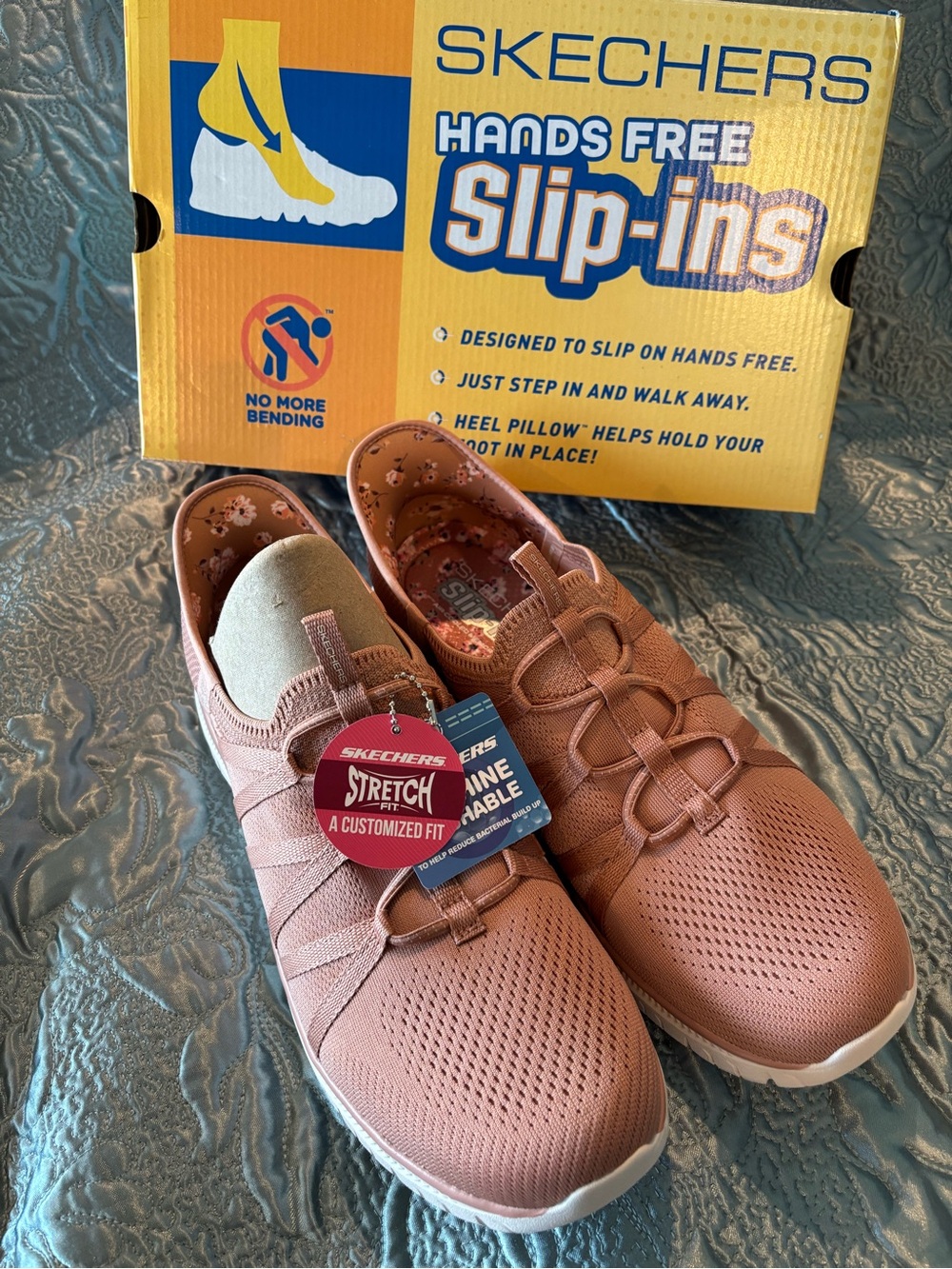 NEW Skechers Hands free SLIP-IN Sneakers - Clay